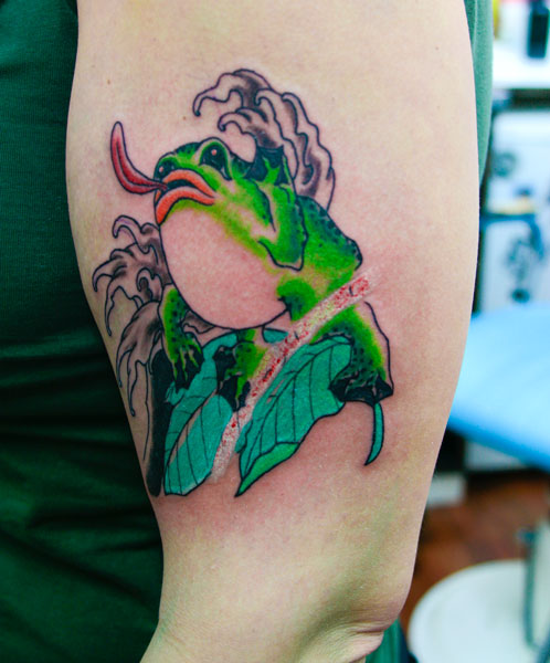 Tatuoinnit / Tattoos » frog-tattoo